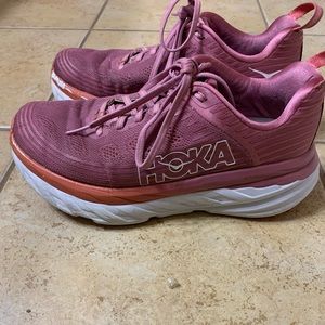 HOKA Bondi